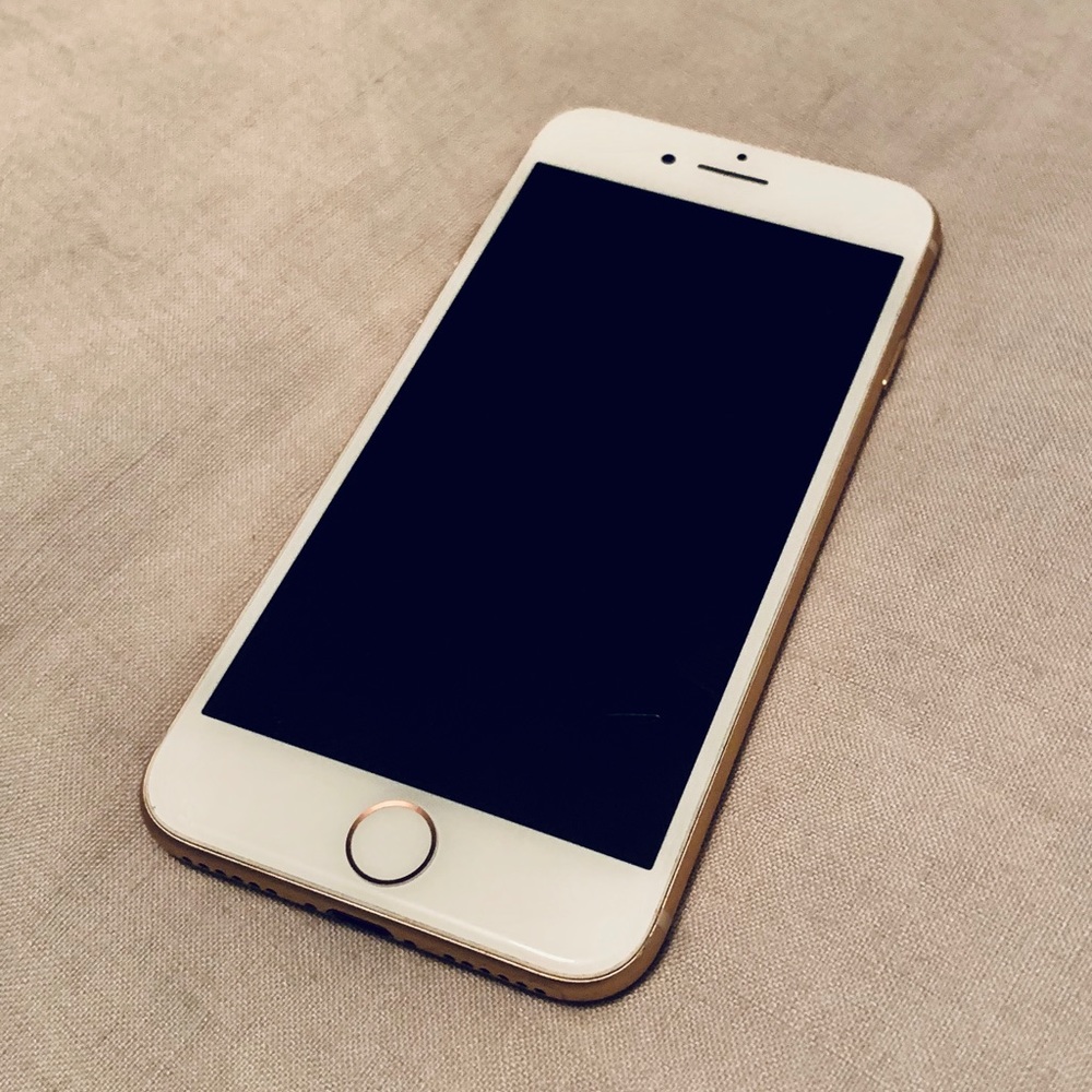 Used iPhone 8 64 GB AT&T - Rose Gold